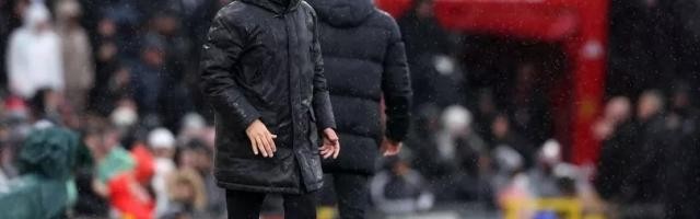 首页-切尔西门将染红愚蠢 马雷斯卡自废武功更糟糕