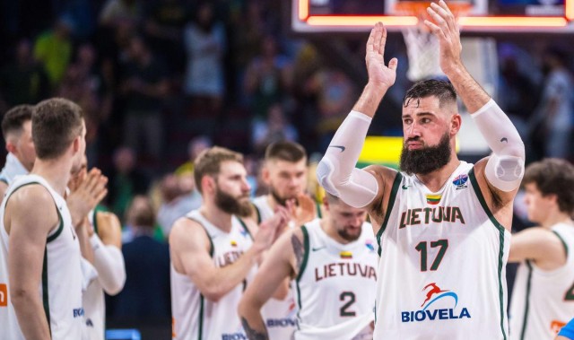 开运体育app官方下载-帮助球队守住了底线！掘金内线新援还是能够扛起内线大旗的？