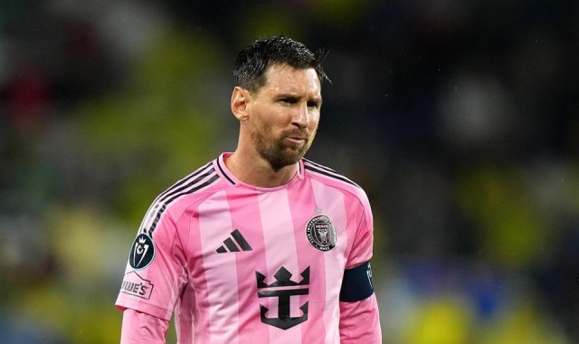 0-0！迈阿密美冠杯仅1射正 梅西必进球遭神扑 900球里程碑再延后