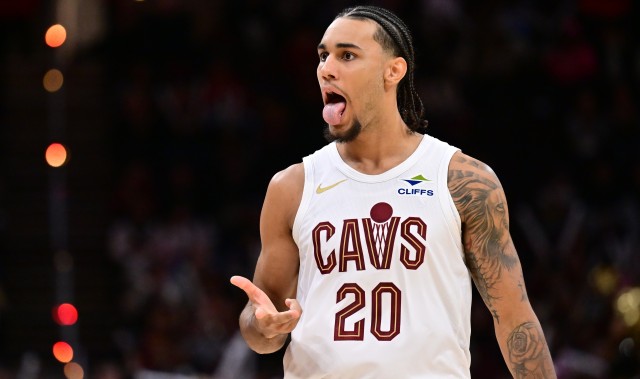 开体育app下载安装免费-生涯新高！泰森冲筐上篮再中 个人已经砍下33分