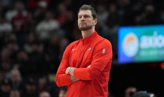 体育娱乐-斯普利特：背靠背让双腿沉重 我们在首节缺乏专注和能量