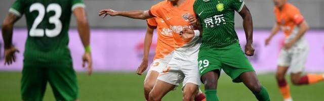 在线体育-【中超】于大宝染红曹永竞破门 海牛逼平10人国安