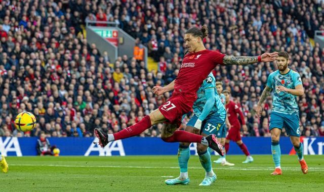 体育APP-【英超】神仙配合+努涅斯双响，利物浦3比1南安普敦