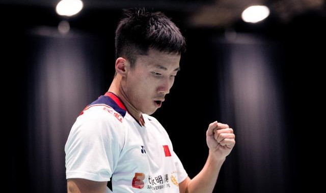 体育娱乐-陆光祖逆转李梓嘉锁定总决赛 国羽三对男双进八强