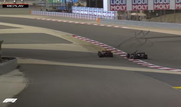 体育娱乐-维斯塔潘“让出”冠军？F1巴林站赛道限制问题引热议