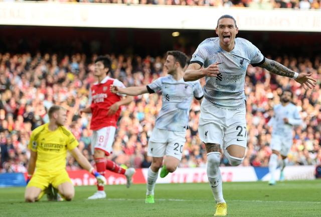 1665360394144053873.jpg Feo82c3WAAI_qWA.jpg