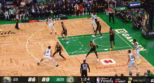 1654863275313009284.gif 4.gif